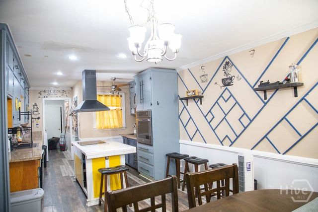 90 North Drive, Hampton, GA 30228