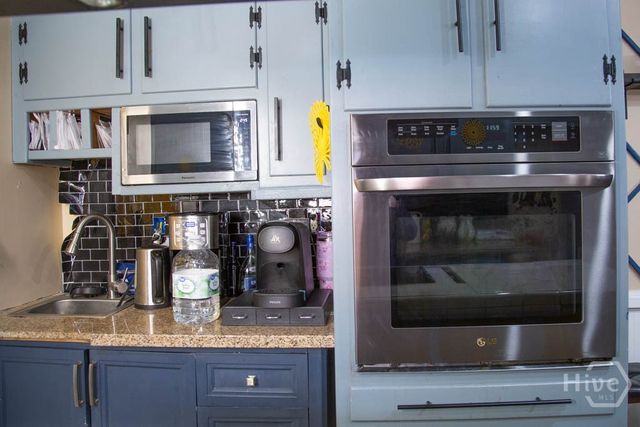 90 North Drive, Hampton, GA 30228