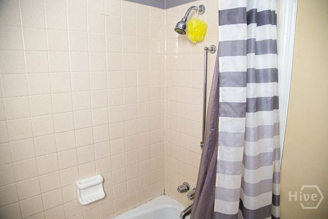 90 North Drive, Hampton, GA 30228