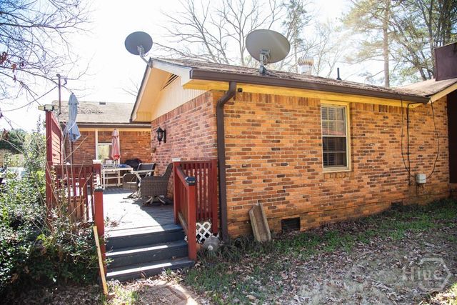 90 North Drive, Hampton, GA 30228