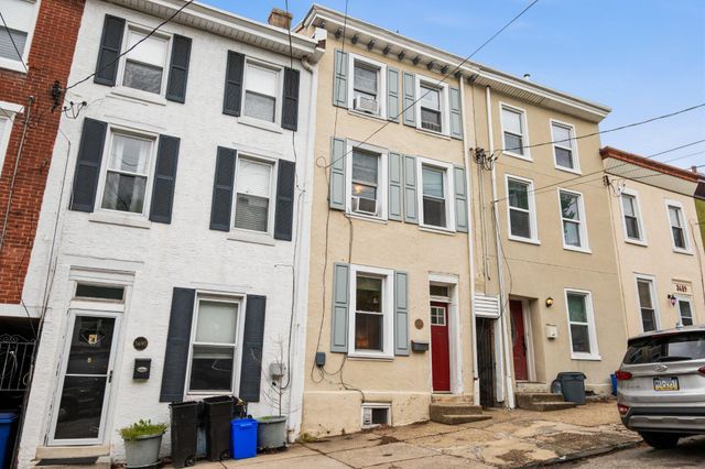 3693 CALUMET ST, Philadelphia, PA 19129