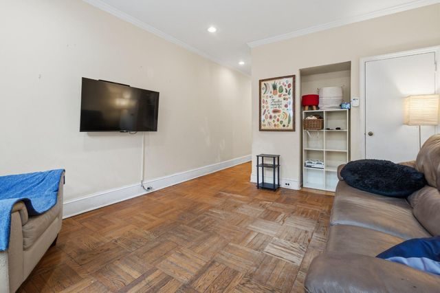 3693 CALUMET ST, Philadelphia, PA 19129