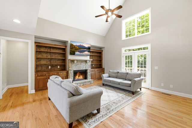 119 Abbington Way, Clarkesville, GA 30523