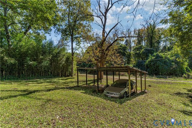 107 W End Blvd, Emporia, VA 23847