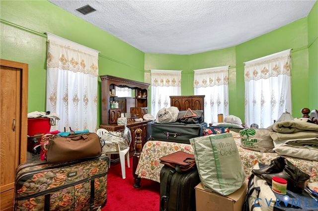 107 W End Blvd, Emporia, VA 23847