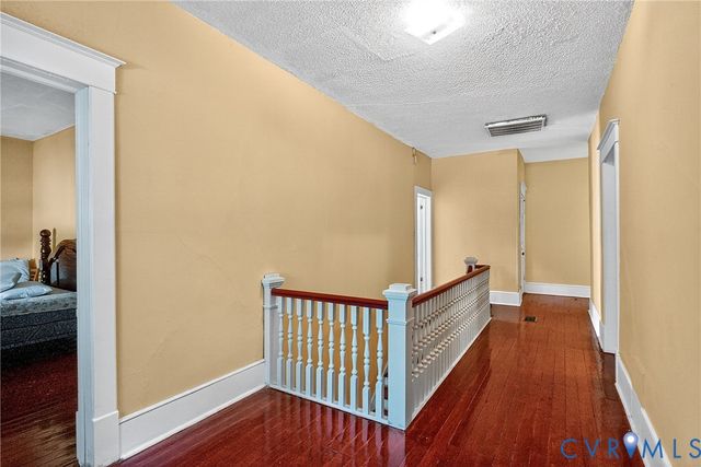 107 W End Blvd, Emporia, VA 23847