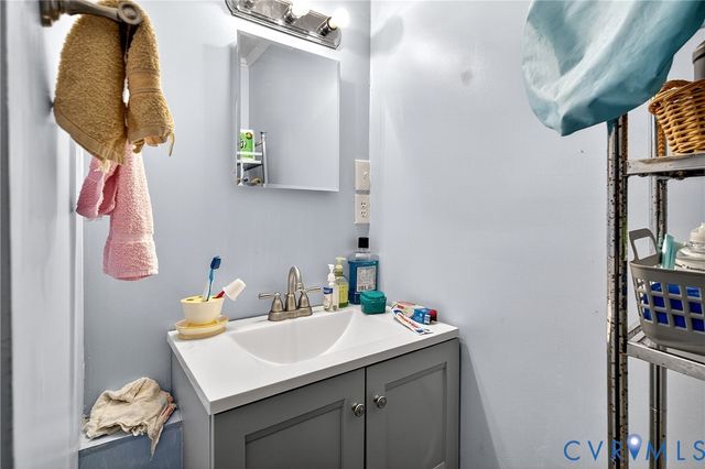 107 W End Blvd, Emporia, VA 23847