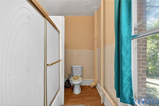 107 W End Blvd, Emporia, VA 23847