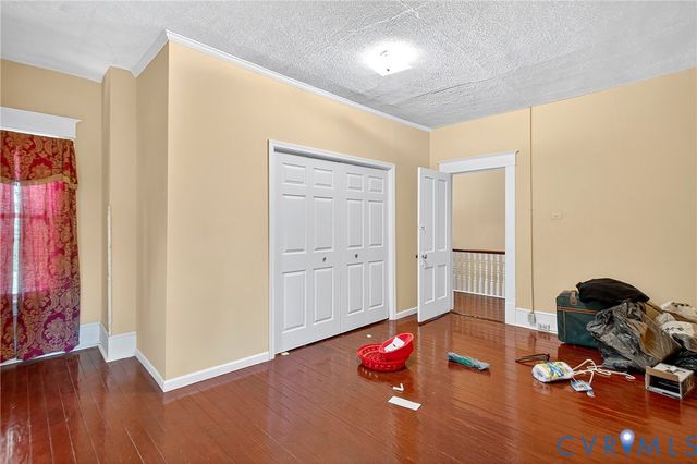 107 W End Blvd, Emporia, VA 23847