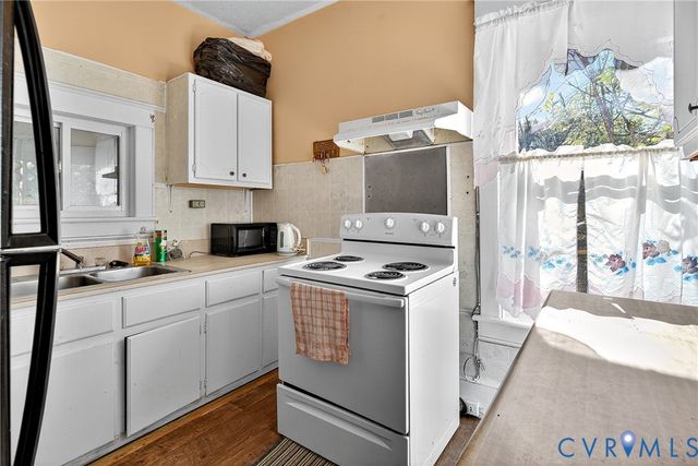 107 W End Blvd, Emporia, VA 23847