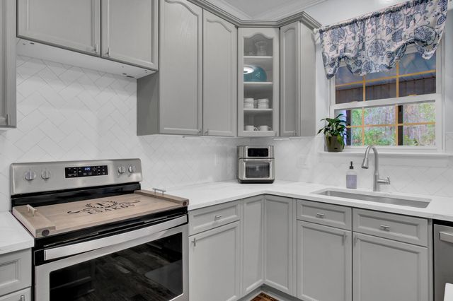 1443 Wellbrooke Lane, Mount Pleasant, SC 29466