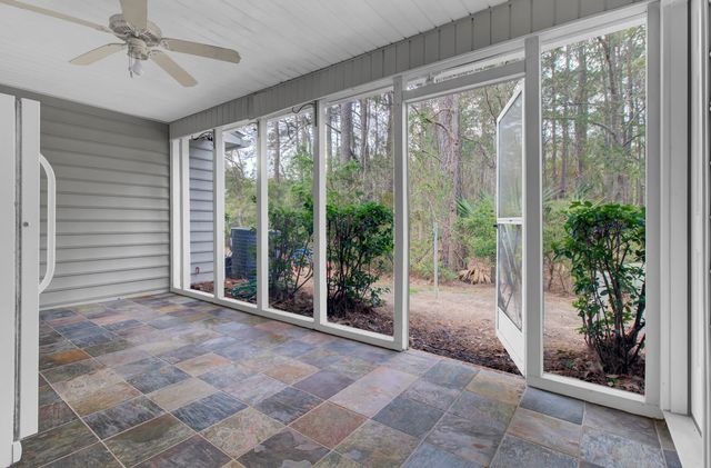 1443 Wellbrooke Lane, Mount Pleasant, SC 29466