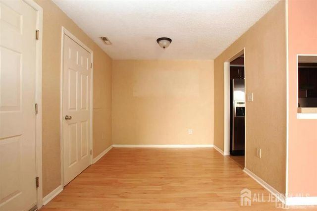 818 Ravens Crest Drive, Plainsboro, NJ 08536