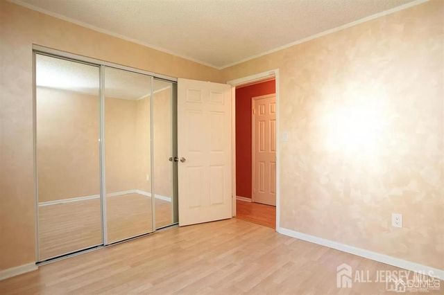 818 Ravens Crest Drive, Plainsboro, NJ 08536