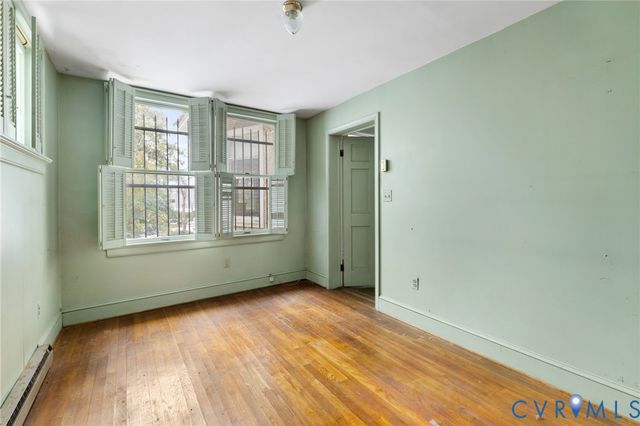 114 Marshall St, Petersburg, VA 23803