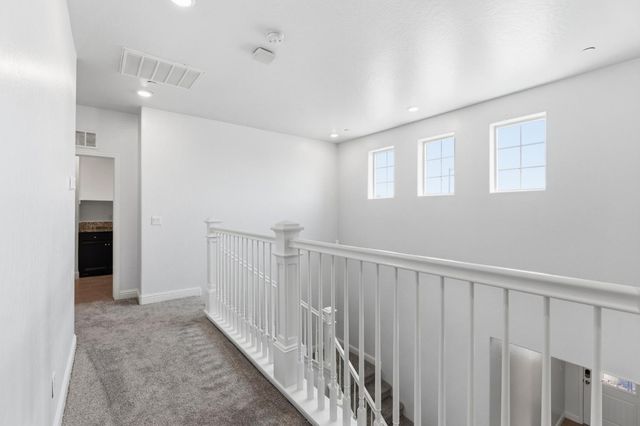 5438 W Floradora Avenue, Fresno, CA 93722