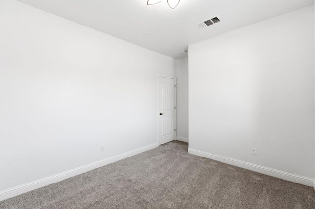 5438 W Floradora Avenue, Fresno, CA 93722
