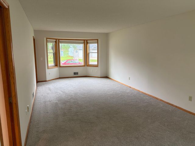 7831 Danner Court, Inver Grove Heights, MN 55076