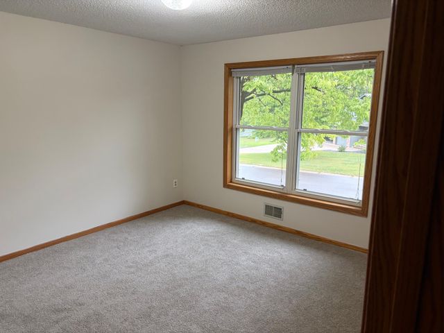 7831 Danner Court, Inver Grove Heights, MN 55076