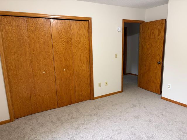 7831 Danner Court, Inver Grove Heights, MN 55076