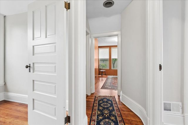 35 Lakeview Place, Lake Zurich, IL 60047