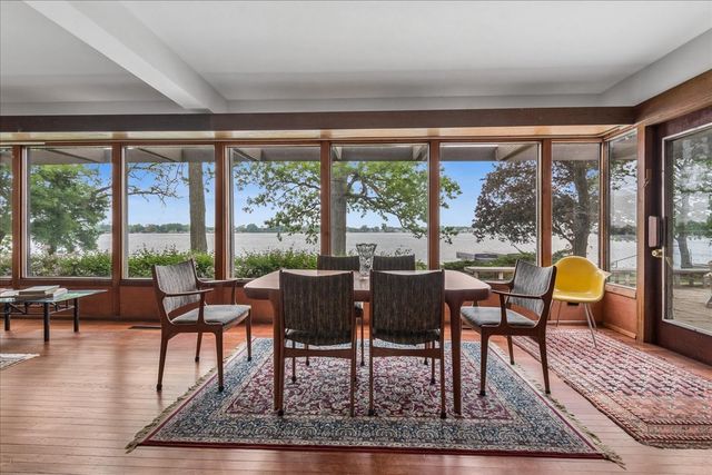 35 Lakeview Place, Lake Zurich, IL 60047