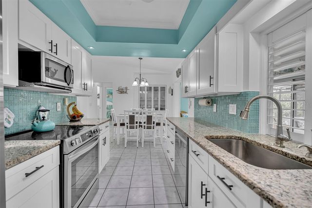 720 S GONDOLA DRIVE, Venice, FL 34293