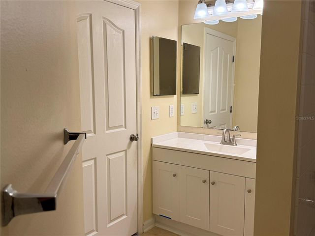 12861 MADISON POINTE CIRCLE 106, Orlando, FL 32821