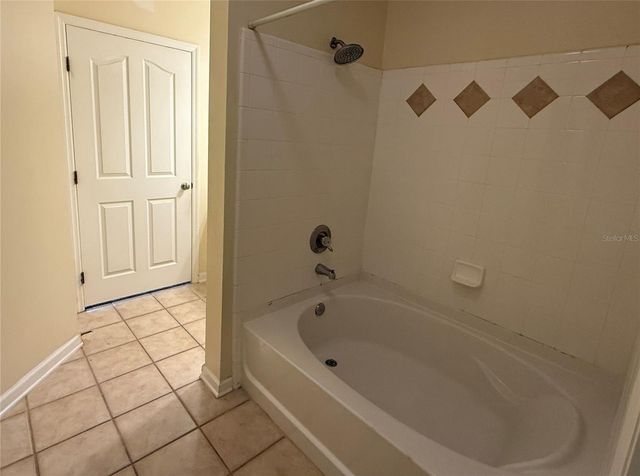 12861 MADISON POINTE CIRCLE 106, Orlando, FL 32821