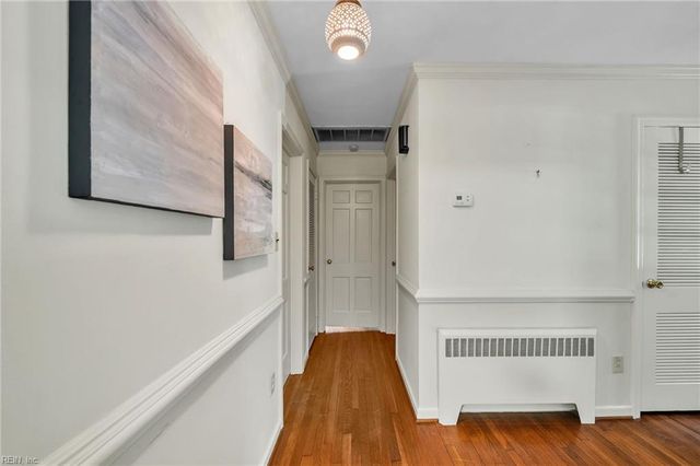 308 Country Club RD, Newport News, VA 23606