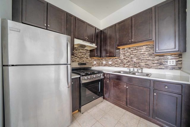 317 S Homan Avenue 3E, Chicago, IL 60624