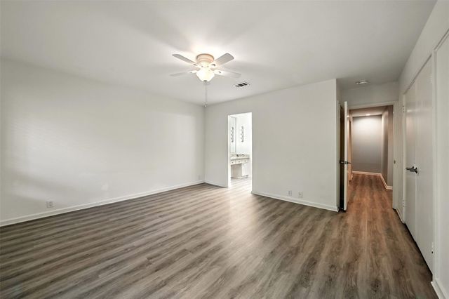 171 Litchfield Lane, Houston, TX 77024