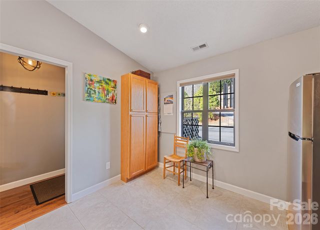 12 Willow View Drive, Franklin, NC 28734