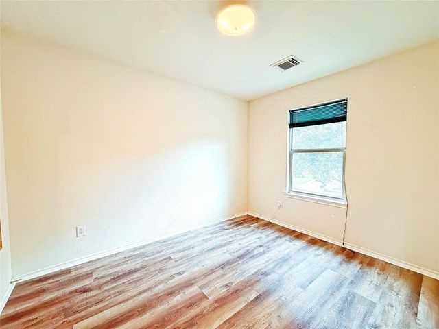9507 Narnia Springs Court, Houston, TX 77075