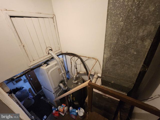 2733 BOOKERT DR, Baltimore, MD 21225