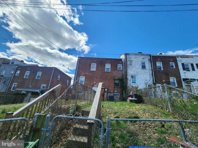 2733 BOOKERT DR, Baltimore, MD 21225