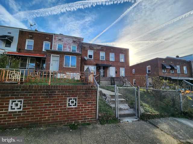 2733 BOOKERT DR, Baltimore, MD 21225