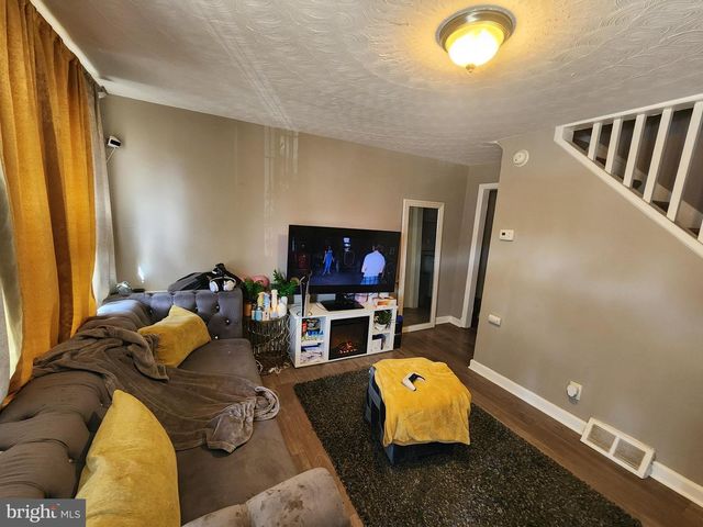 2733 BOOKERT DR, Baltimore, MD 21225