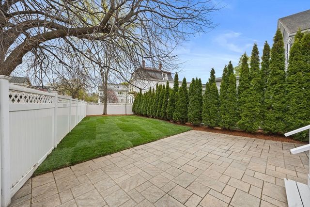 167 Essex St, Melrose, MA 02176