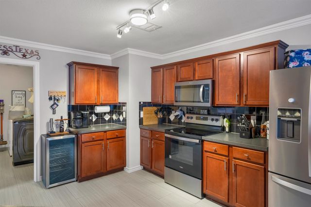 6920 Clark Vista Drive, Dallas, TX 75236