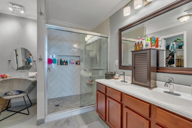 6920 Clark Vista Drive, Dallas, TX 75236