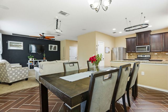 7455 Primrose Post, San Antonio, TX 78218