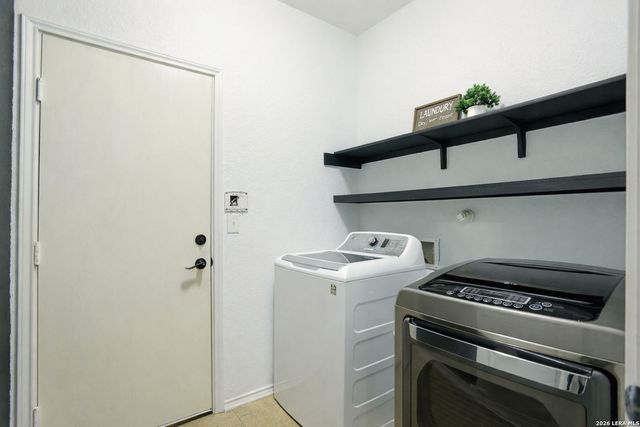 7455 Primrose Post, San Antonio, TX 78218