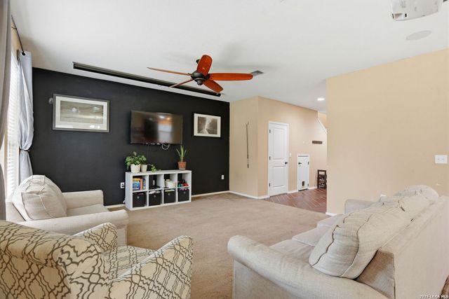 7455 Primrose Post, San Antonio, TX 78218