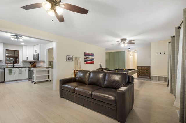 3615 E Churchill Street, Springfield, MO 65809