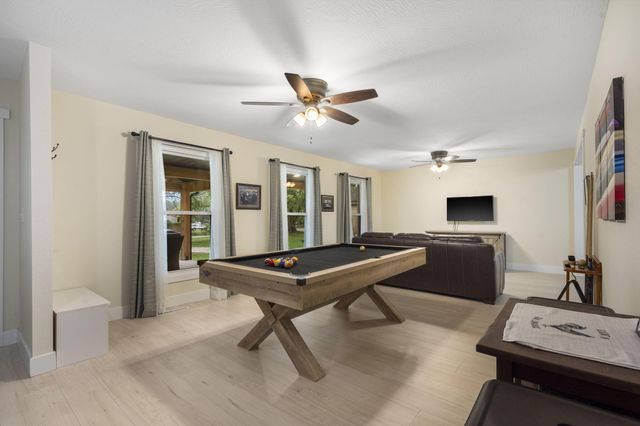 3615 E Churchill Street, Springfield, MO 65809