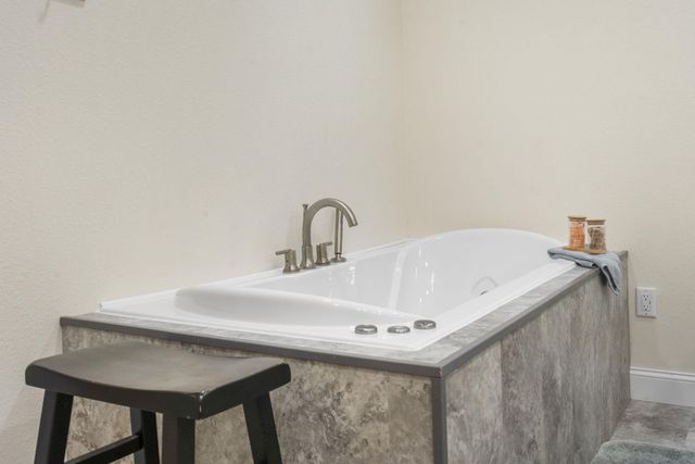 3615 E Churchill Street, Springfield, MO 65809