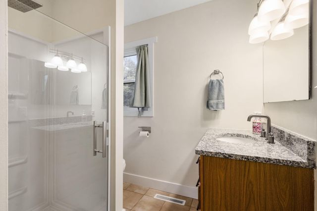 3615 E Churchill Street, Springfield, MO 65809