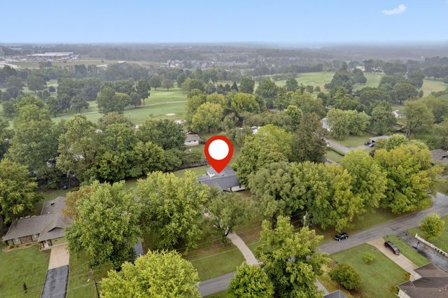 3615 E Churchill Street, Springfield, MO 65809