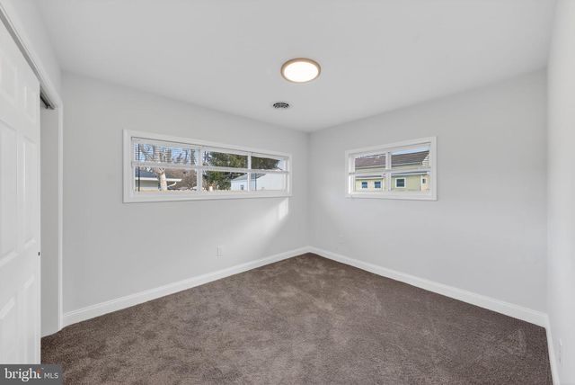 40 MONTROSE DR, Newark, DE 19713